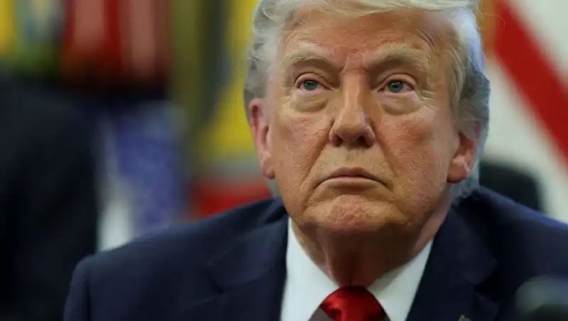 Trump: "Hem Ülkeyi Hem Dünyayı Yönetiyorum" Açıklamasıyla Dikkatleri Üzerine Çekti