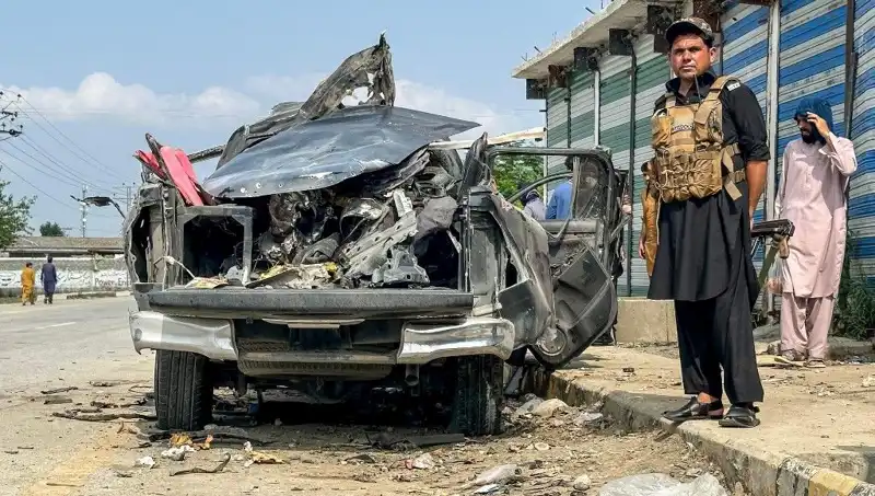 Pakistan'da Meydana Gelen Patlamada Hükümet Yetkilileri ve Polis Memuru Hayatını Kaybetti