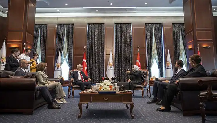 AK Parti'nin Bayramlaşma Programı Açıklandı, CHP Katılmayacak mı?
