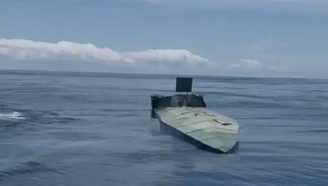 Narkotik Şebekesine Darbe: 1,5 Ton Kokain Taşıyan Starlink Antenli Denizaltı Ele Geçirildi