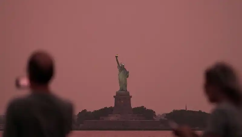 Kanada Yangınları: New York Atmosferini Tehdit Eden İnanılmaz Duman Tabakası