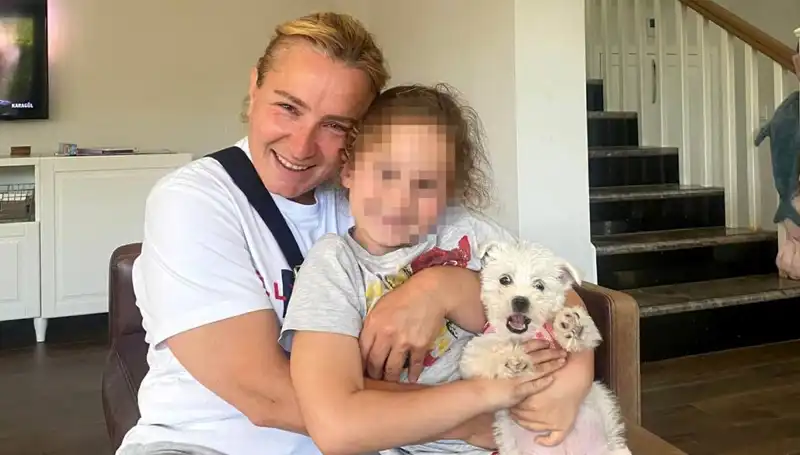 Kızını Baba Görüşüne Geç Götüren Anne Hapse Girdi: Olayın Ayrıntıları