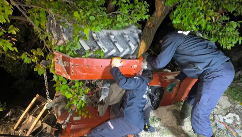 Kontrolden Çıkan Traktör Devrildi: Korkunç Kaza Sonrası Sürücü Hayatını Kaybetti
