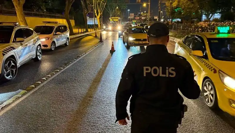 Huzur İstanbul Denetimleri: 1,500 Kişi Gözaltına Alındı, İstanbul Güvenliği Artıyor!