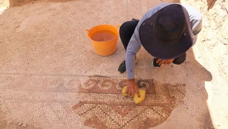 Mardin’de 1,500 Yıllık Bozulmamış Mozaik Keşfedildi!