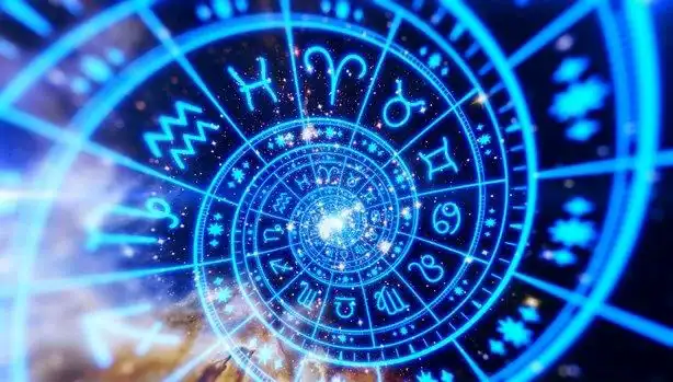 22 Mayıs 2025 Günlük Burç Yorumları: Hangi Burç Şanslı Bir Gün Geçirecek?
