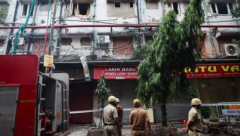 Hindistan'daki Otel Yangını: 15 Kayıp ve Devletin Olası Yanıtı