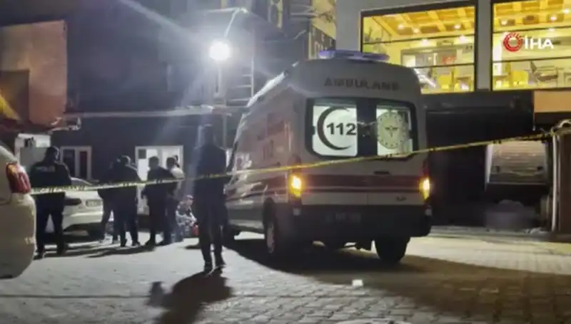 Gece Kulübü Önünde Alacak Verecek Cinayeti: Şoke Eden Olay!