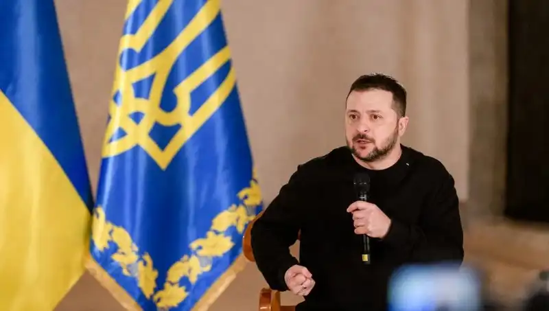 Zelenski'den Moskova'ya "barış" göndermesi: Kiev'in bombalanmasına tepki!