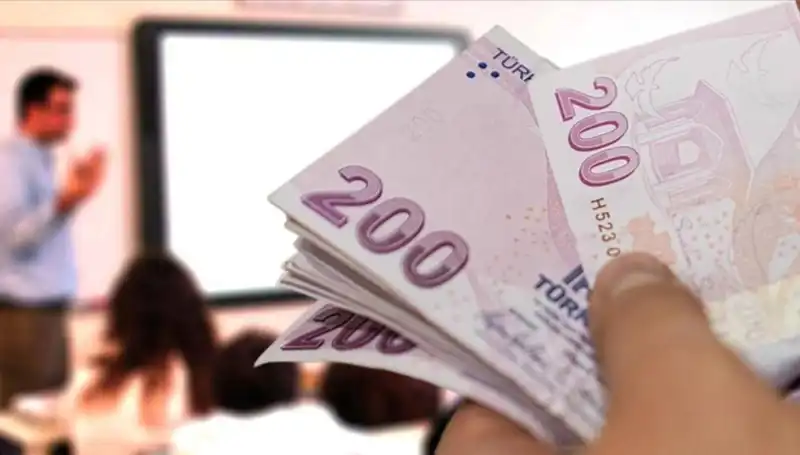 2025 Öğretmen Maaşları Açıklandı! Uzman Öğretmenleri Neler Bekliyor?