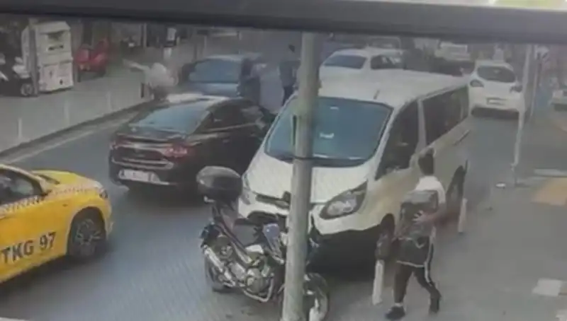 Fren Yerine Gaza Bastı: Şehir Merkezinde Korku Dolu Anlar!