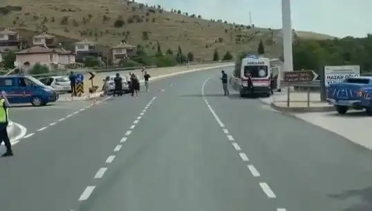 Elazığ'da Üzücü Trafik Kazası: İki Otomobil Çarpıştı