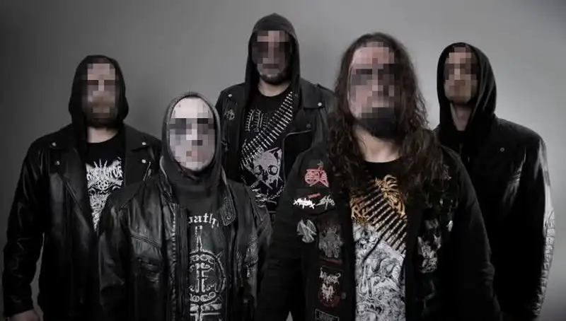 Rock Grubu Üyeleri, Dini Değerlere Hakaretten Tutuklandı