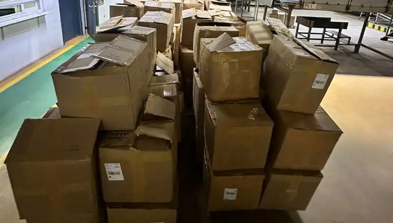 Kargo Şirketinin Depo Kayıtları, Kaçak Tütün Skandalını Ortaya Çıkardı