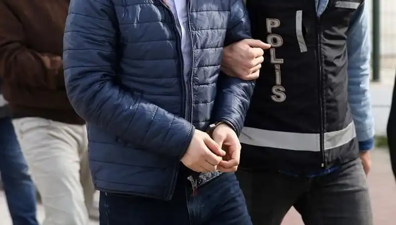Hırsızlık Çetesi Suçüstü: 5 Kişi Yakalandı