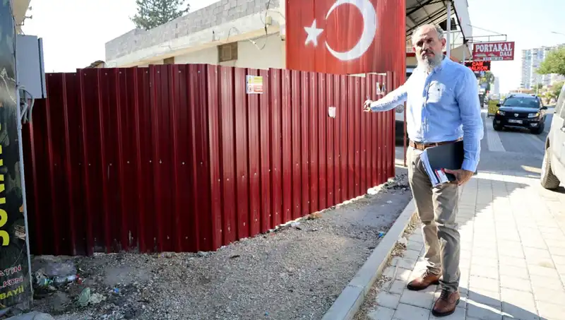 Tapulu Arazisi İçin Sokağı Kapatan Vatandaş, Yasa Dışı Gösteriyle Gündem Oldu