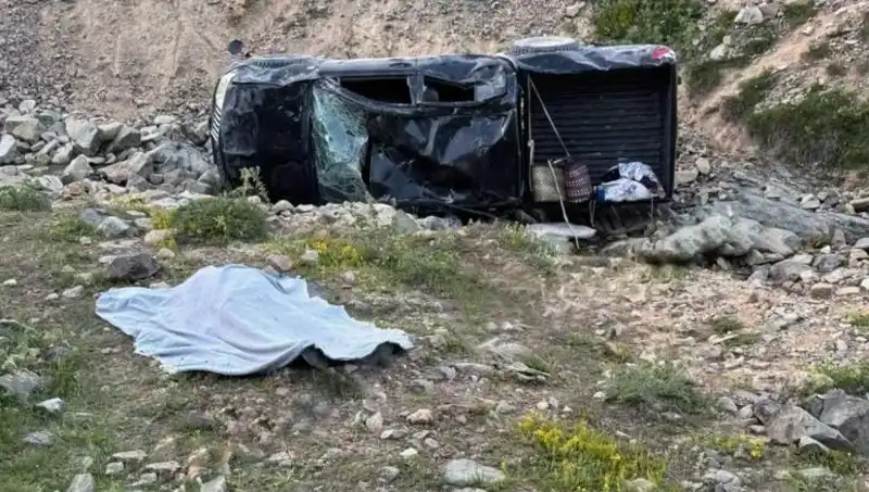 Gümüşhane’de Feci Kaza: Bir Hayat Kaybı ve Beş Yaralı