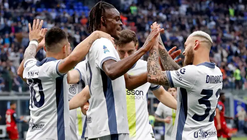 Serie A’nın Zirvesinde İlgiyi Artıran Dram: Şampiyon Play-Off’a mı Gidiyor?