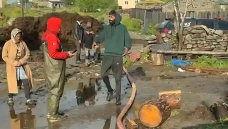 Ardahan’da Aniden Bastıran Sağanak, Sel Felaketine Neden Oldu!