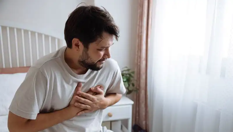 Kalp Sağlığınız İçin Dikkat: Sabahları Gözlemlenen Belirtiyi Kaçırmayın!