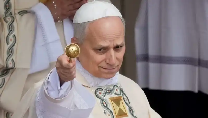 Hollywood Yıldızı ile Papa'nın Akrabalığı: Tarihsel Bir Bağ Ortaya Çıktı!