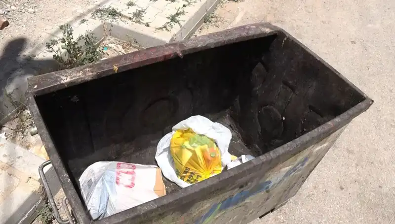 Anne, Evde Doğurduğu Bebeğini Çöpe Atınca Şok Eden Skandal!