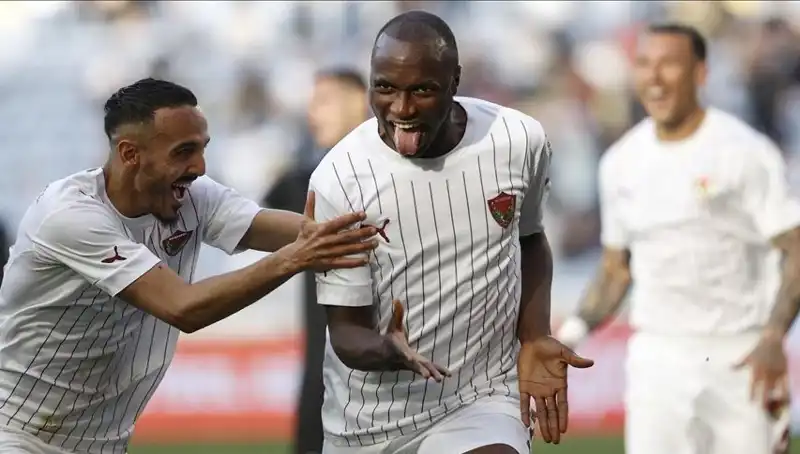 Süper Lig 36. Haftası Heyecanla Başlıyor: Kritik Karşılaşmalar ve Beklentiler