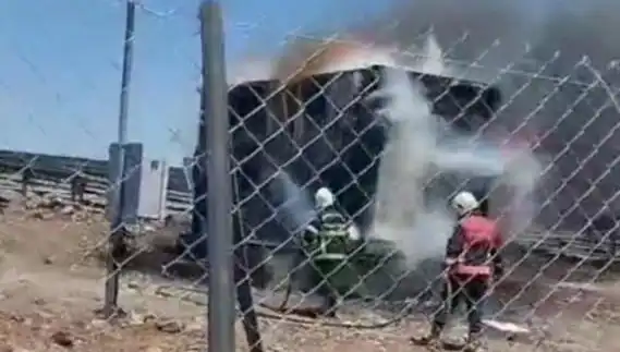 Şanlıurfa'da Trafo Yangını: Kentin Elektrik Dağıtımı Tehlikeye Girdi