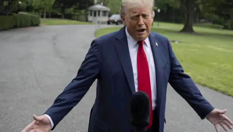 Trump'tan Çarpıcı Açıklama: "Savaş İken, Ülkeler Bazen Gereksiz Bireysellik Göstermemeli"