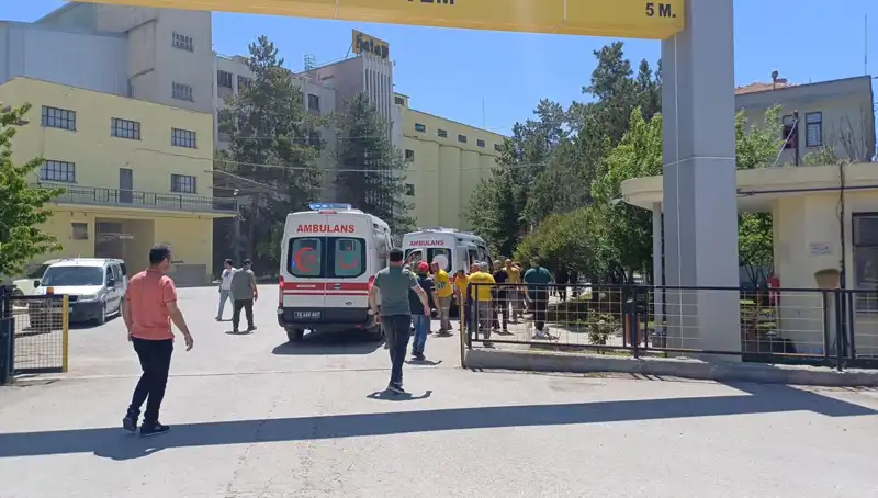 Çorum'da Un Fabrikasında Patlama: Olay Yeri Tamiri Başladı