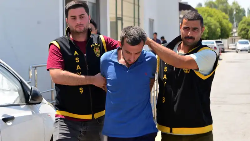Para Vermeyen Annesini Tahta Sopayla Döverek Öldüren Genç Şok Etti