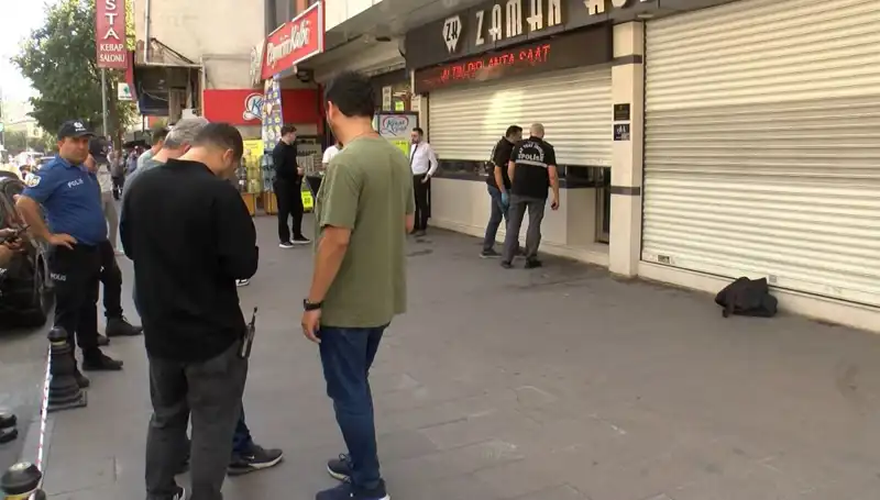 Güpegündüz Caddede Kuyumcu Soyma Girişimi: Olayın Ayrıntıları