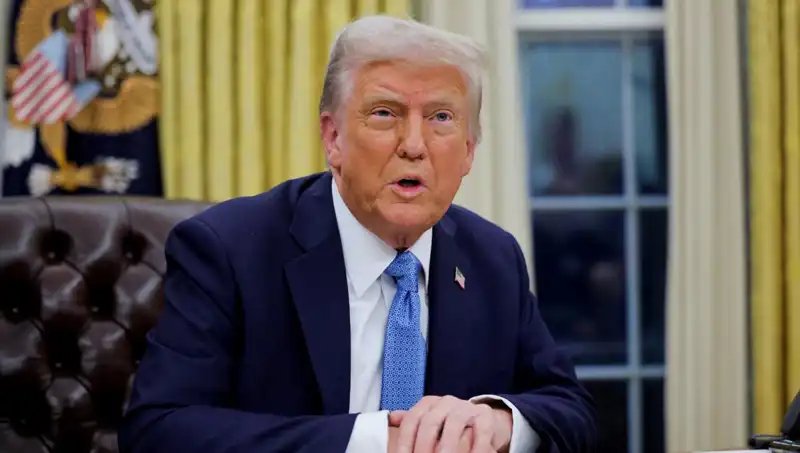 Trump'ın Açıklaması: İran'dan Petrol Alan Ülkelere Yaptırım Geldi