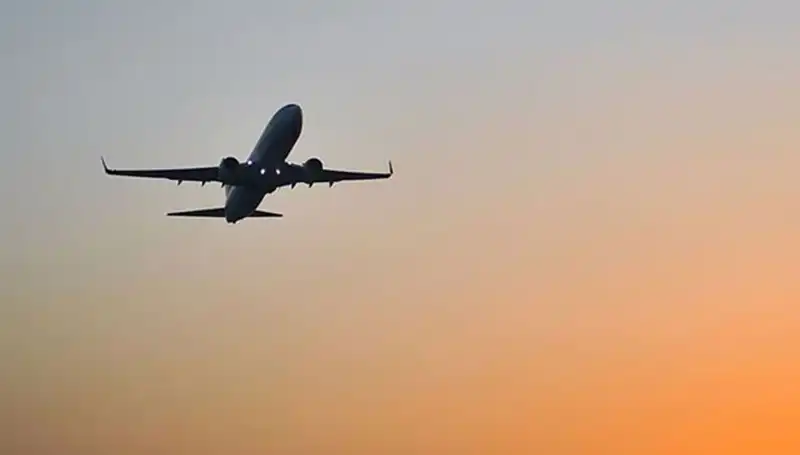 İstanbul'a Geri Dönen THY ve Pegasus Uçakları: Yolcuları Bekleyen Yenilikler