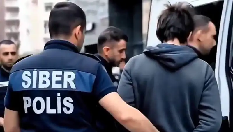 Türkiye'de 48 İlde Siber Suç Operasyonu: 284 Kişi Gözaltında
