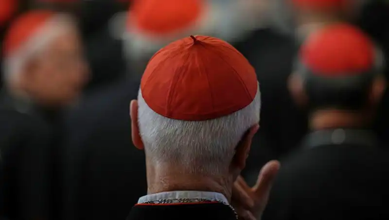 Yeni Papa İçin Konklav Süreci Başlıyor: Tarih ve Detaylar Belli Oldu