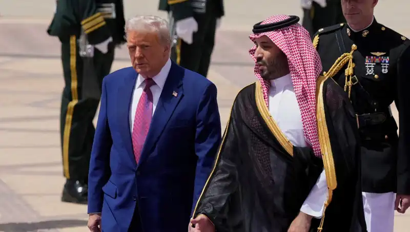 Trump'ın Ortadoğu Turu: Diplomatlar arasında heyecan ve tartışma yaratıyor