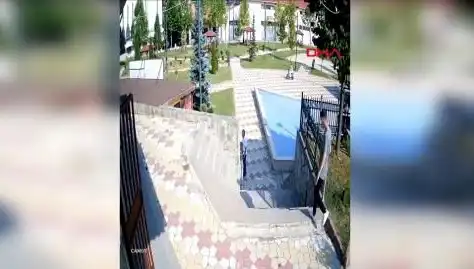 Kastamonu'da Muhtarın Uyarısı Kanlı Bitti: Bıçaklama Olayı Şok Etti
